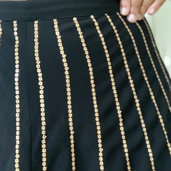 Black Chiffon-like Skirt; with flat gold sequins. - Picture 4 of 6
